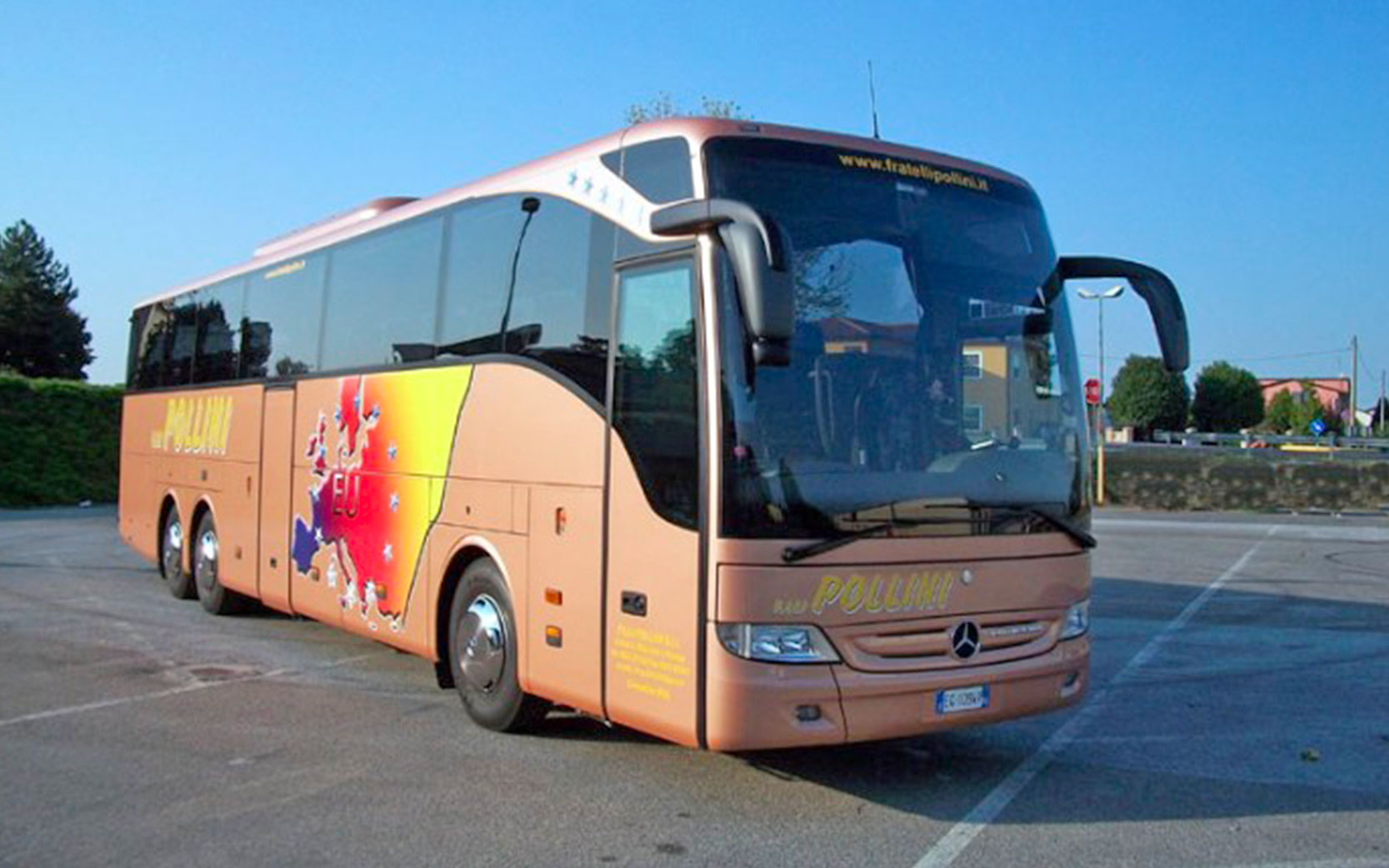 Pullman Gran Tourismo Mercedes 3 assi - 60 posti